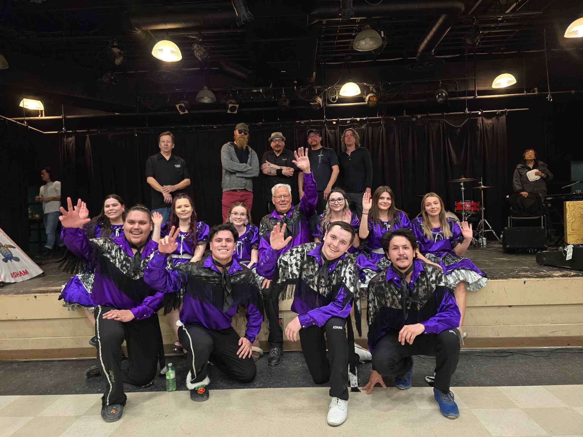 metis dancers